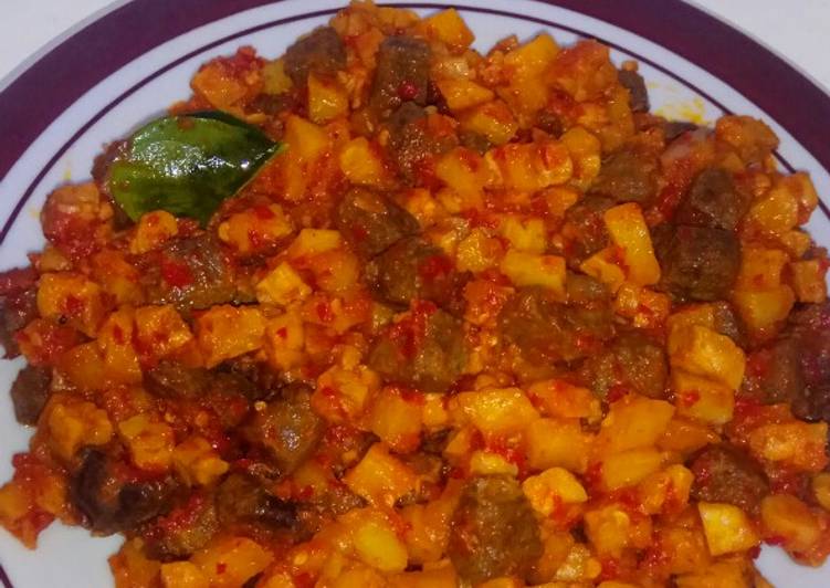 Langkah Memasak Sambel Goreng Kentang Ati Sapi Legit - Resep.us