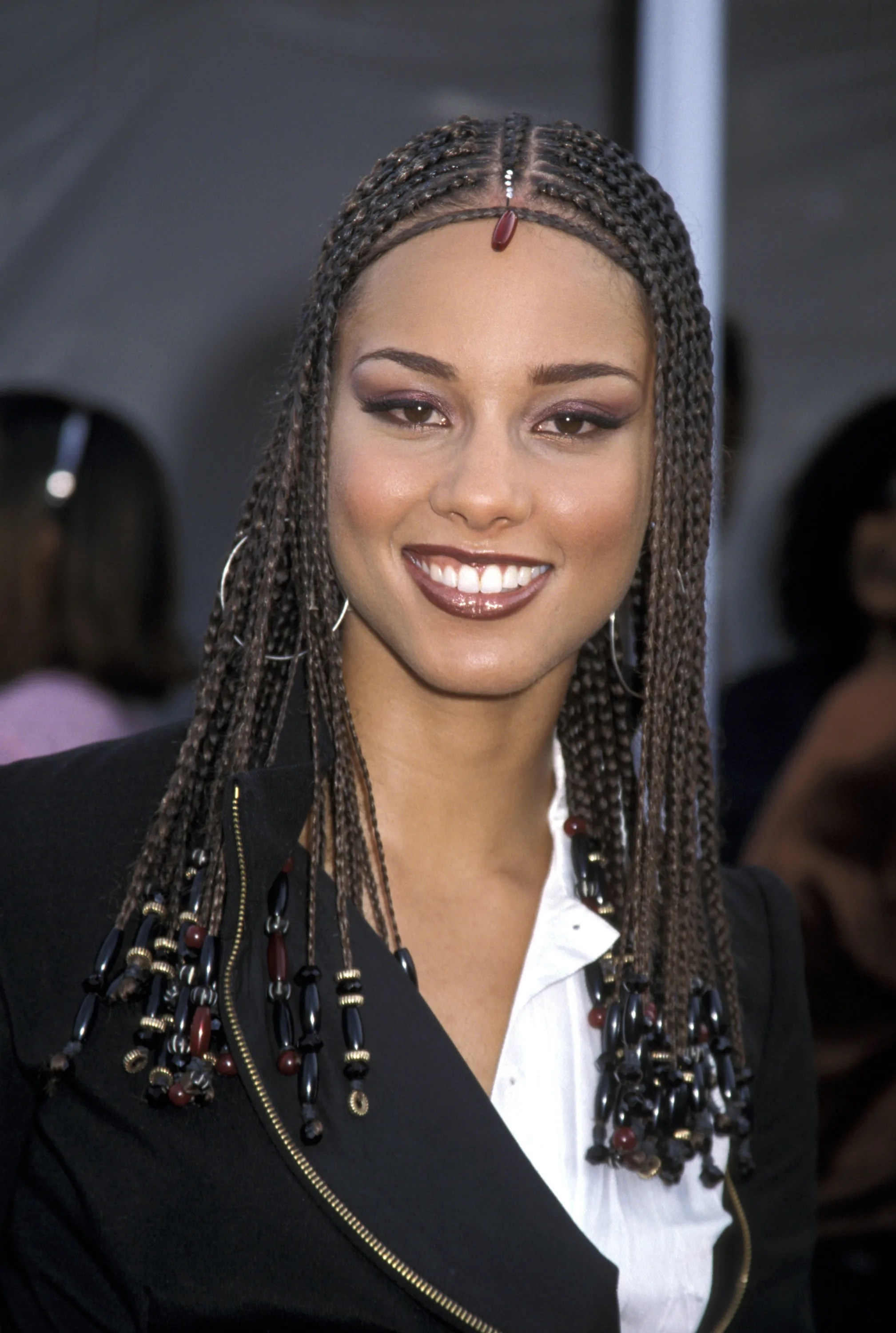 Alicia Keys' Most HeadTurning Hairstyles Of All Time HuffPost Life