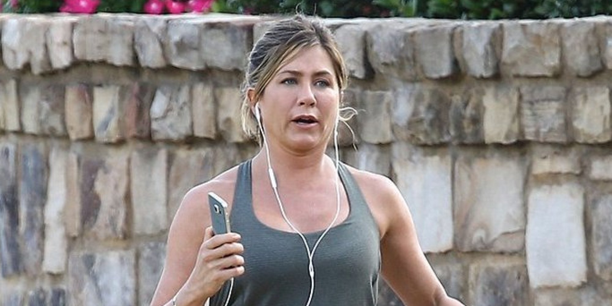 Daily Mail Branded 'Sickening' After Asking Jennifer Aniston 'Did You