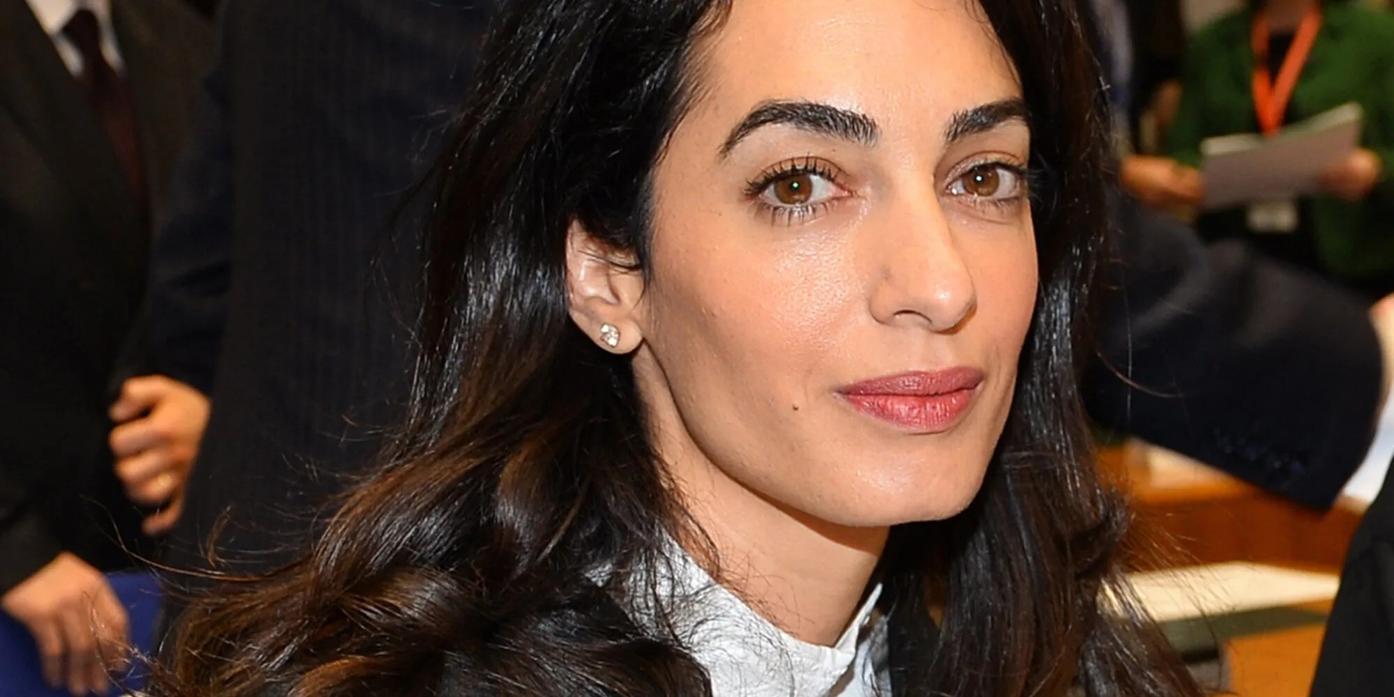 Amal Clooney Shuts Down Journalist's Sexist Question About What She's Wearing HuffPost UK Life