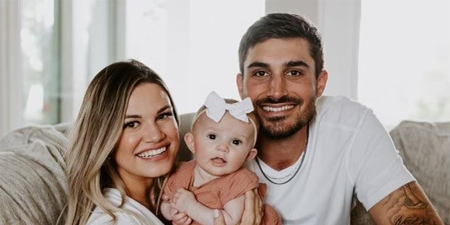 Zach Eflin discusses being a father