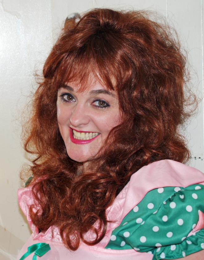 Julie Brown Net Worth & Biography 2022 Stunning Facts You Need To Know
