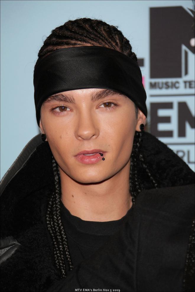 Tom Kaulitz Net Worth 2024 Wiki, Married, Family, Wedding, Salary