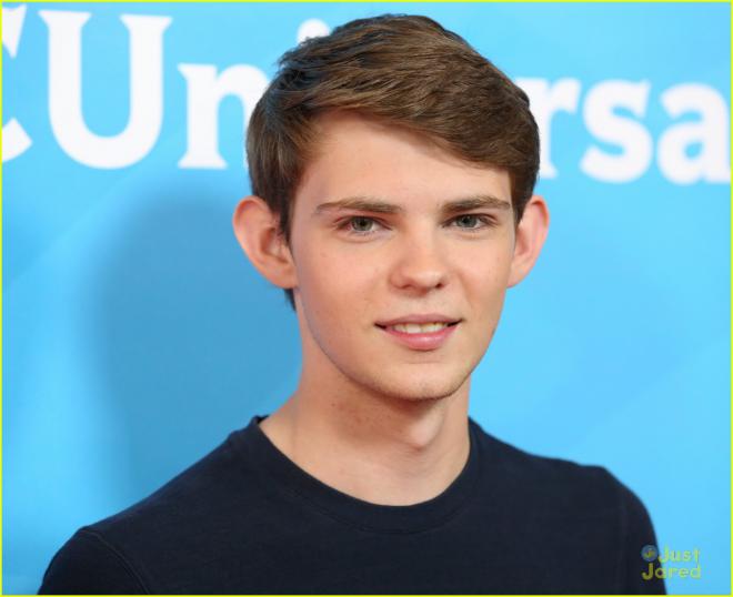 Robbie Kay Net Worth 2023 Wiki Bio, Married, Dating, Family, Height