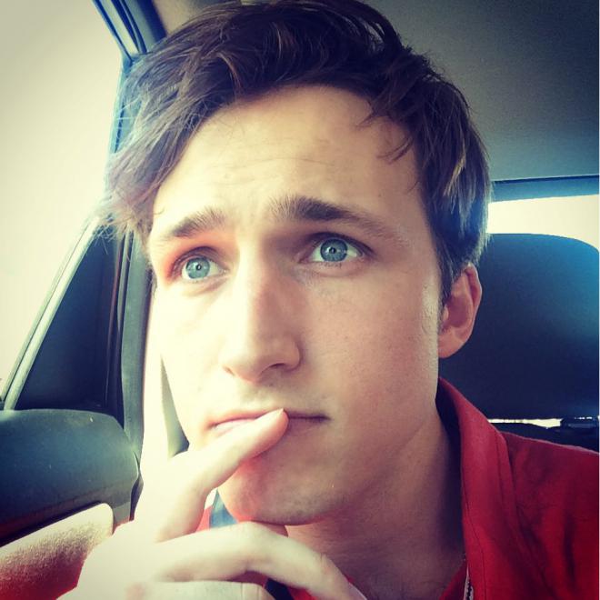 Shayne Topp Net Worth 2023 Wiki Bio, Married, Dating, Family, Height