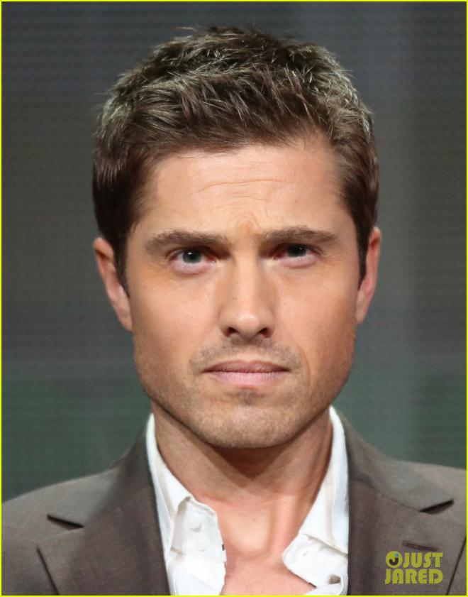 Eric Winter Net Worth 2024 Wiki Bio, Married, Dating, Family, Height