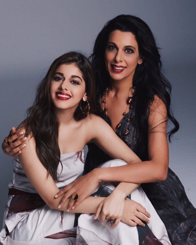 Pooja Bedi Daughter Aalia Facts, Pics and Dancing video