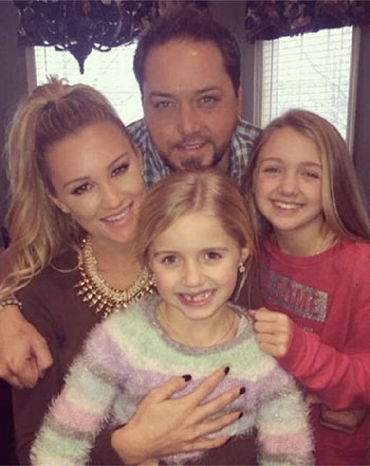 Jason Aldean, Brittany Kerr Spend Christmas Eve With His Kids Photo