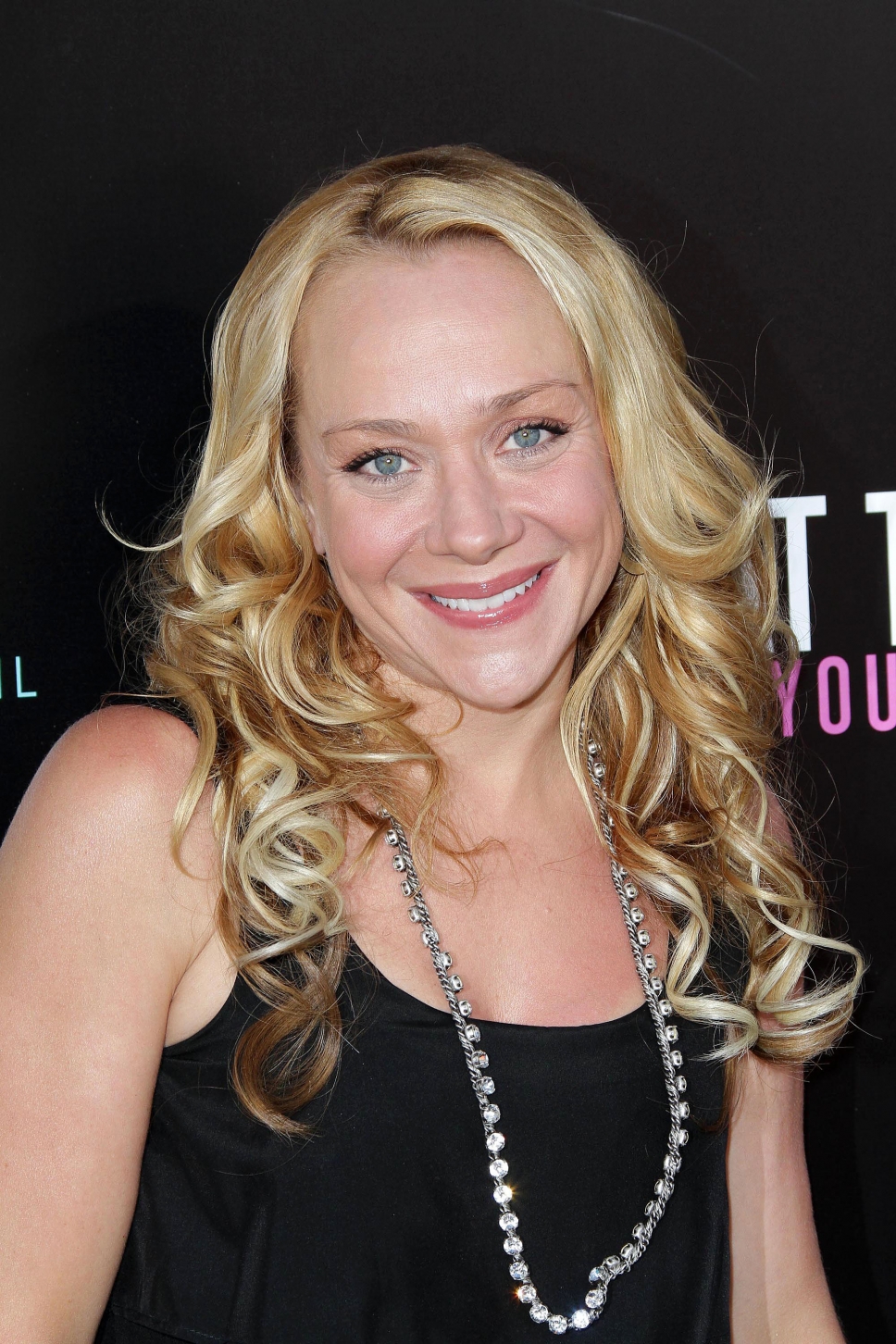 Nicole Sullivan Pictures. Hotness Rating = 8.43/10