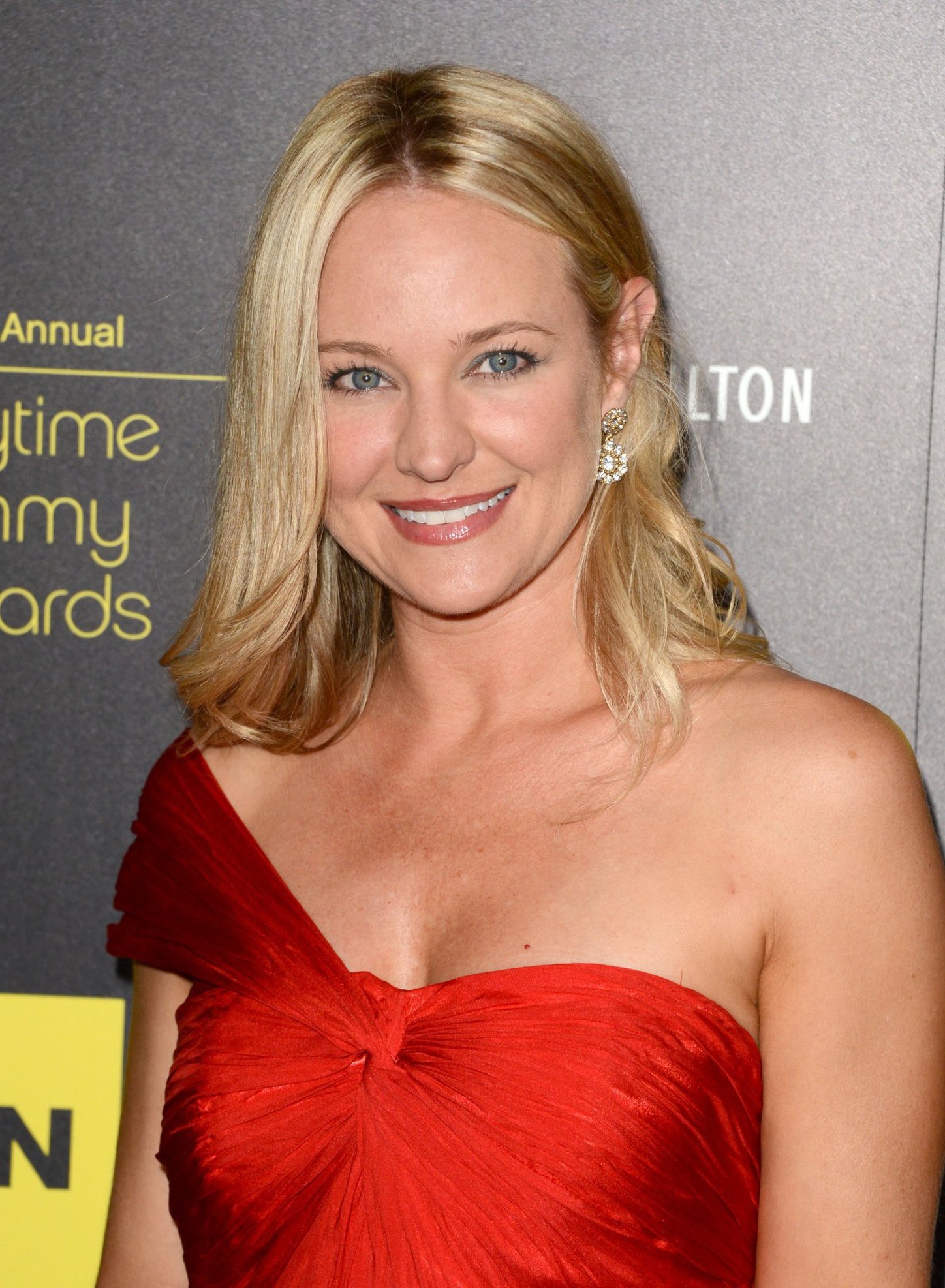 Sharon Case Pictures (12 Images)