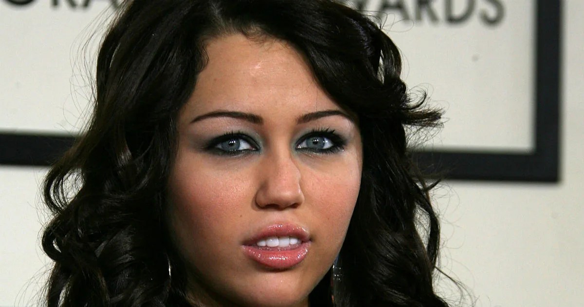 Miley Cyrus Blue Eyes Meme Captions Ideas