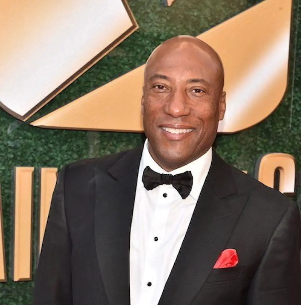 Byron Allen Bio, Wiki, Age, Height, Wife, Kids, Family, Comedy, Net Worth,