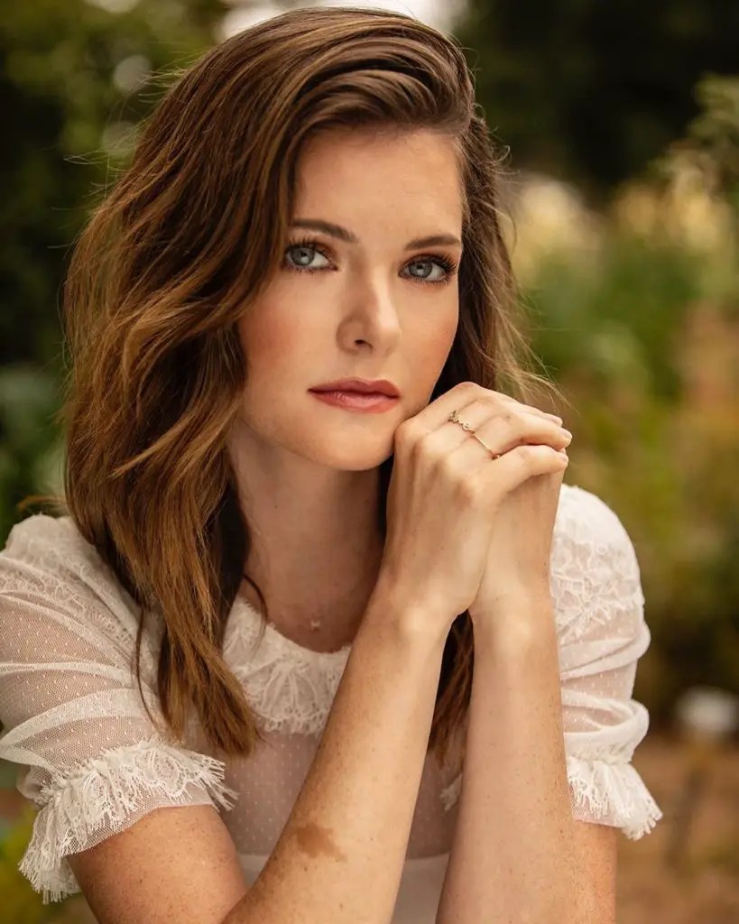 Meghann Fahy Bio, Wiki, Age, Height, Husband, Baby, Parents, Movies and