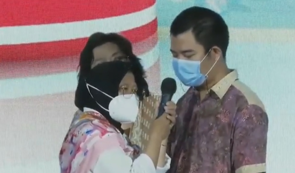 Jaringan Disabilitas Tuntut Mensos Risma untuk Minta Maaf Pakai Bahasa Isyarat 1 Hari Disabilitas Internasional, Mensos Risma Malah Memaksa Anak Tuli untuk Berbicara