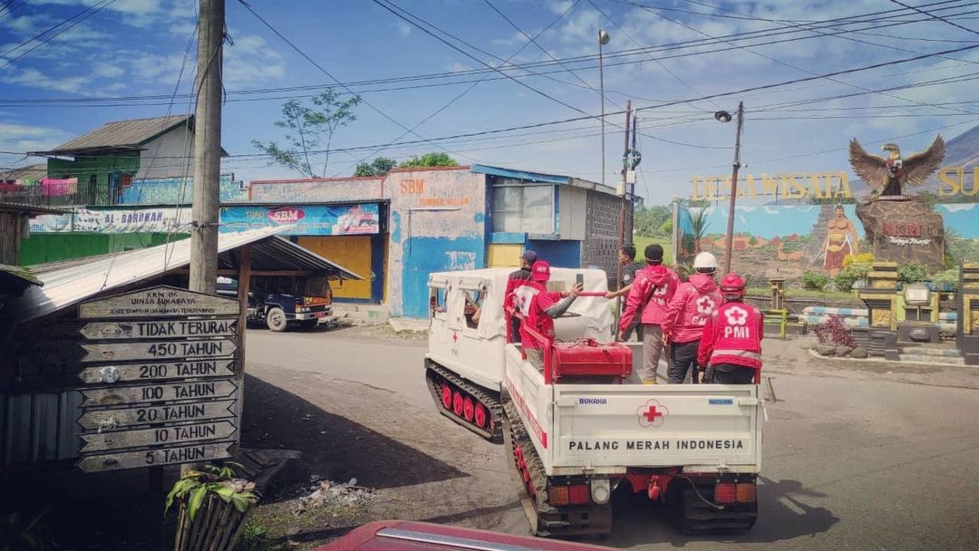 Mengenal Armada Hagglunds, Kendaraan Milik PMI Saat Evakuasi Korban Erupsi Gunung Semeru 1 Armada Hangglunds Milik PMI