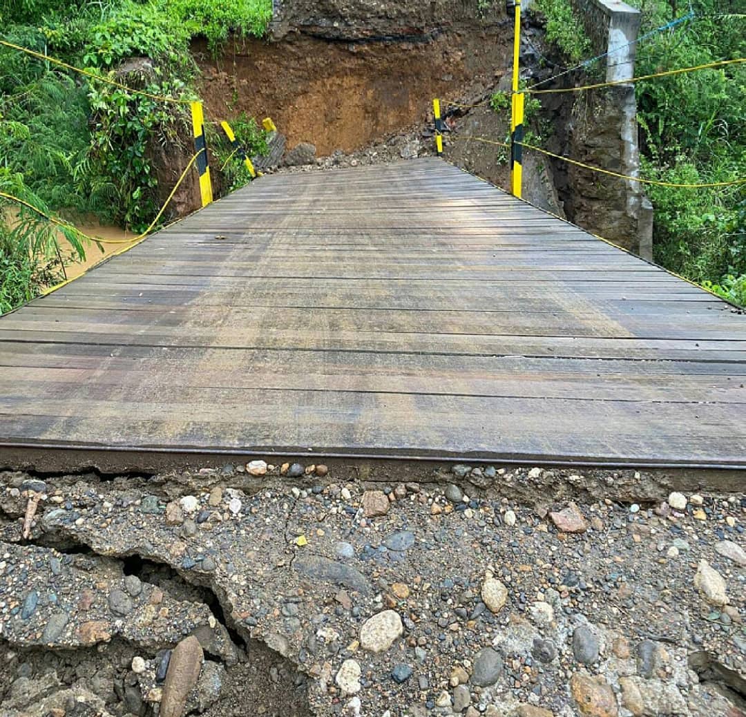Banjir di Trenggalek Akibatkan Jembatan Penghubung ke Ponorogo Ambrol 1 Jembatan Darurat Sidomulyo, Trenggalek, penghubung ke Ponorogo ambrol