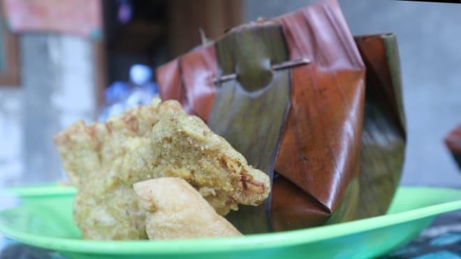 Hari Jadi Trenggalek, Warga Surenlor Bendungan Sajikan 828 Nasi Gegog 2 Nasi Gegog, makanan khas Trenggalek