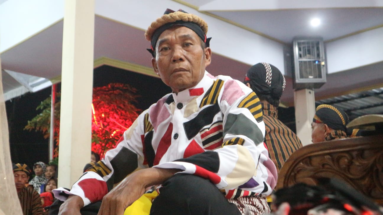 Mengintip Lebih Dekat Pementasan Budaya Sinongkelan Desa Prambon Trenggalek 3 Jani, pemeran Kanjeng Sinongkel di Upacara Adat Sinongkelan