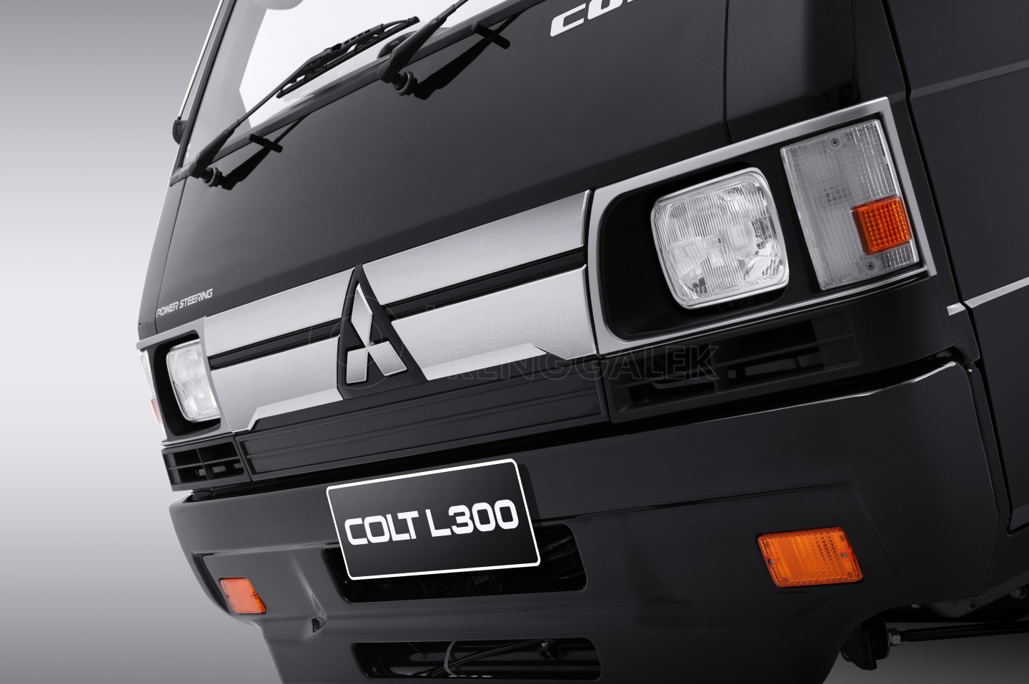 Generasi Terbaru Mitsubishi New Colt L300 Lahir, Cek Spesifikasi dan Tampilannya Sekarang 5 Tampilan grille depan Mitsubishi New Colt L300