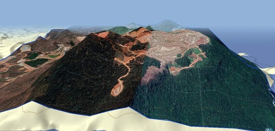 Tak Sekedar Perbaikan Jalan, Warga Tumpang Pitu Banyuwangi Minta Tambang Emas Dihentikan 1 Penampakan Gunung Tumpang Pitu yang dirusak tambang emas