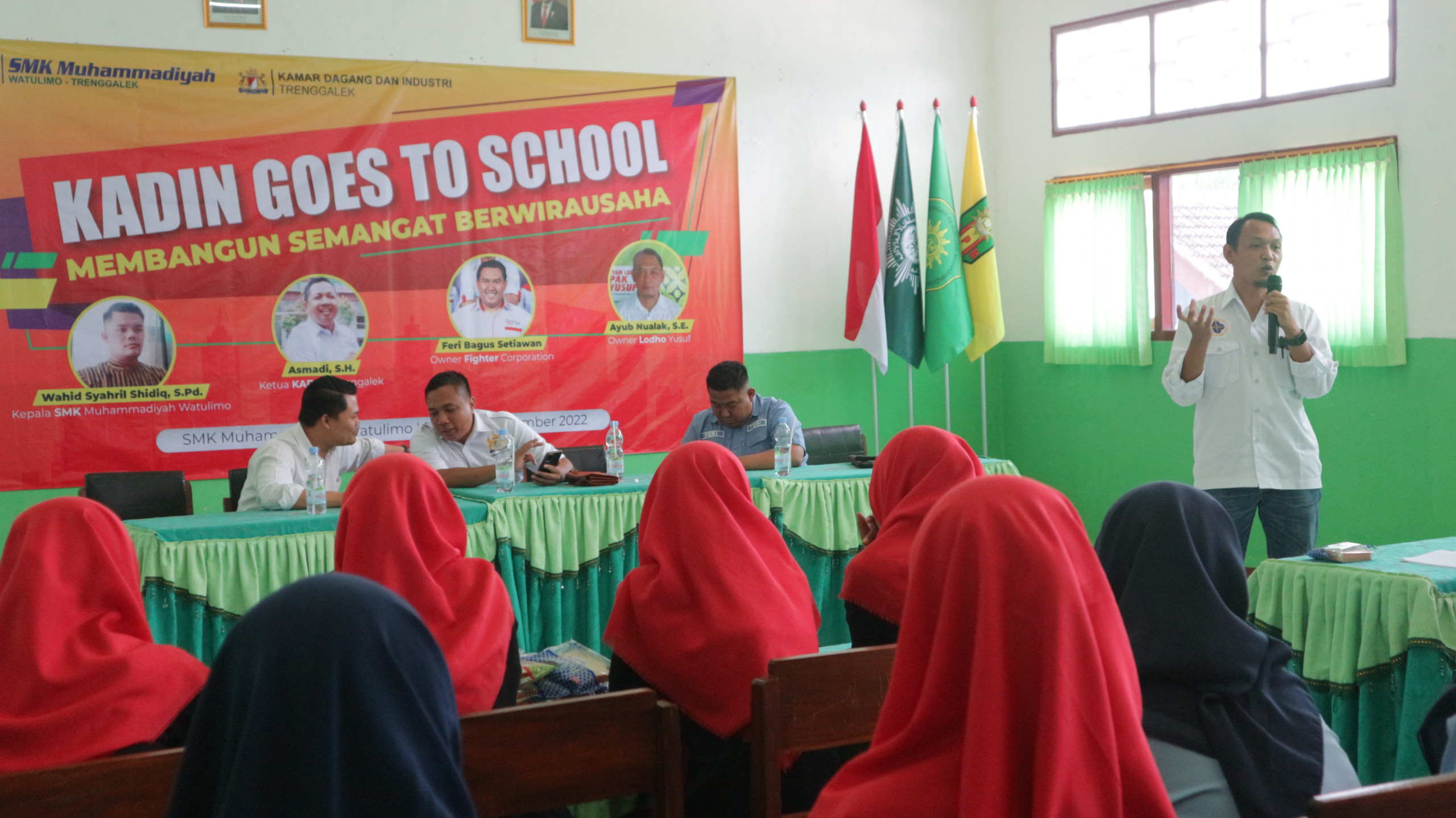 Pertama di Indonesia, Kadin Trenggalek Goes To School: Tumbuhkan Minat Jadi Pengusaha 1 20220928010956 IMG 9831 scaled