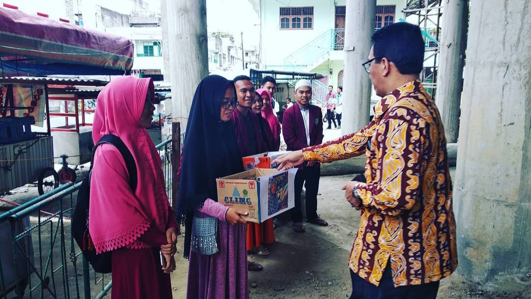 400 Keluarga Terdampak Banjir, IMM Trenggalek Galang Donasi 2 Aksi galang donasi untuk korban banjir oleh IMM Trenggalek