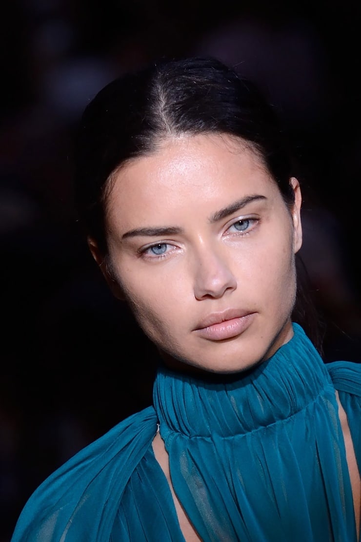 Picture of Adriana Lima