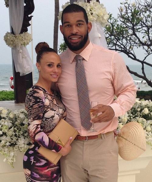 They Love A Referral Julius Peppers Coupled Up With Reggie Bush's Ex