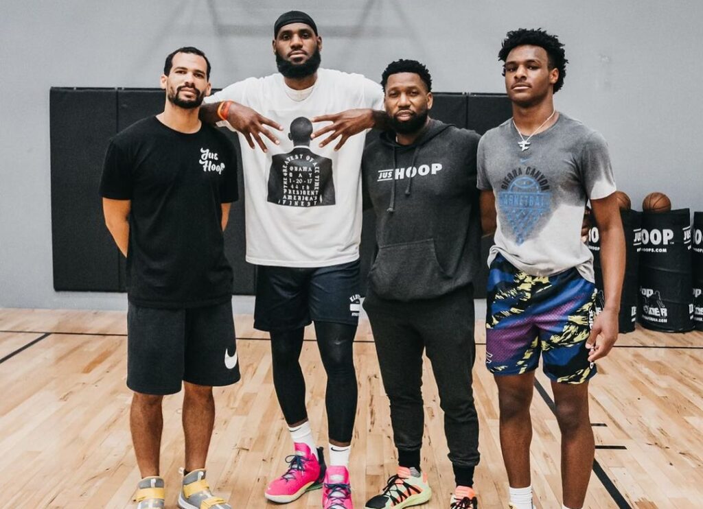 Bronny James trends on Twitter after looking like grown man next to