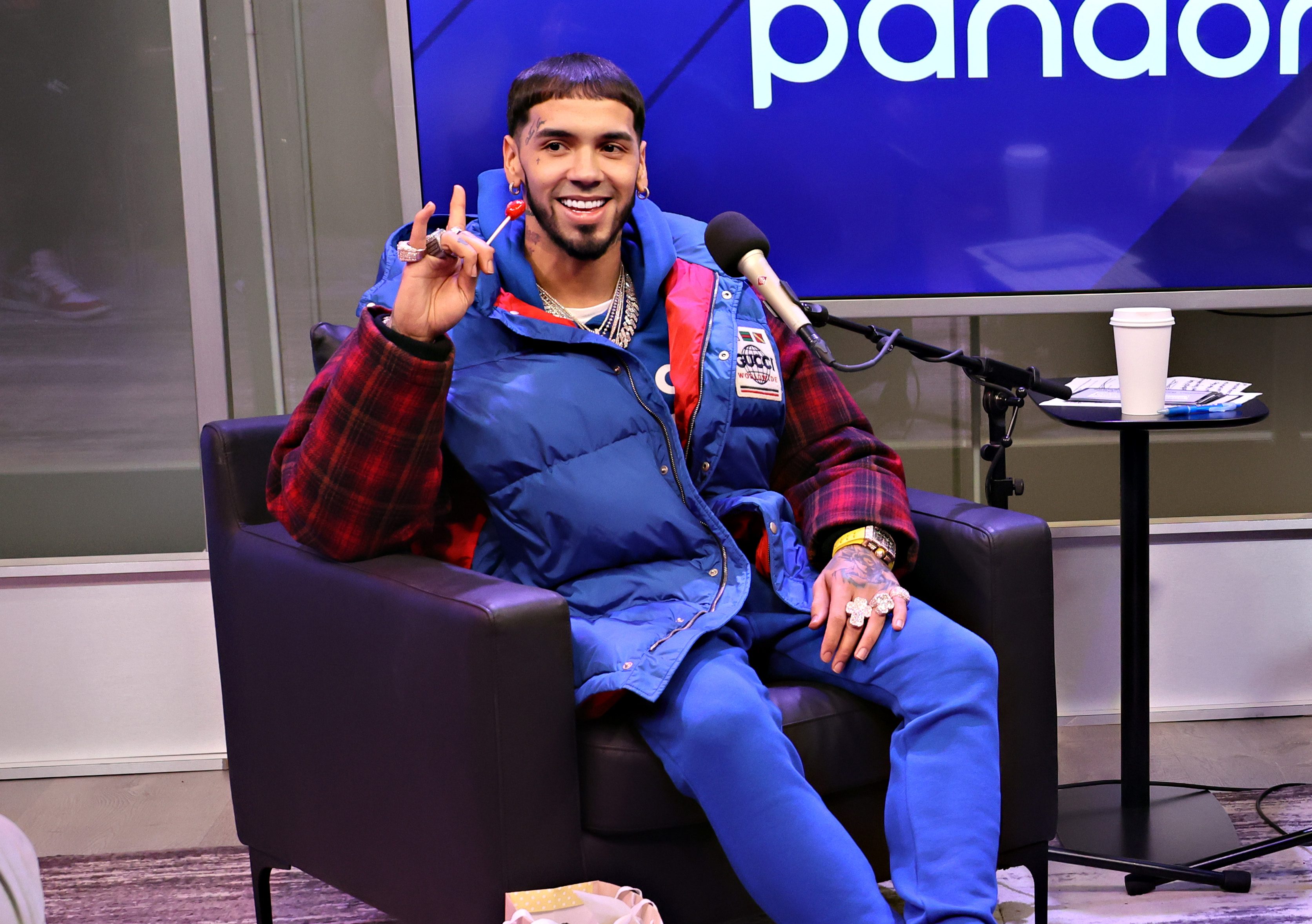 Anuel AA assured that he wrote "Better than me" so that Karol G can