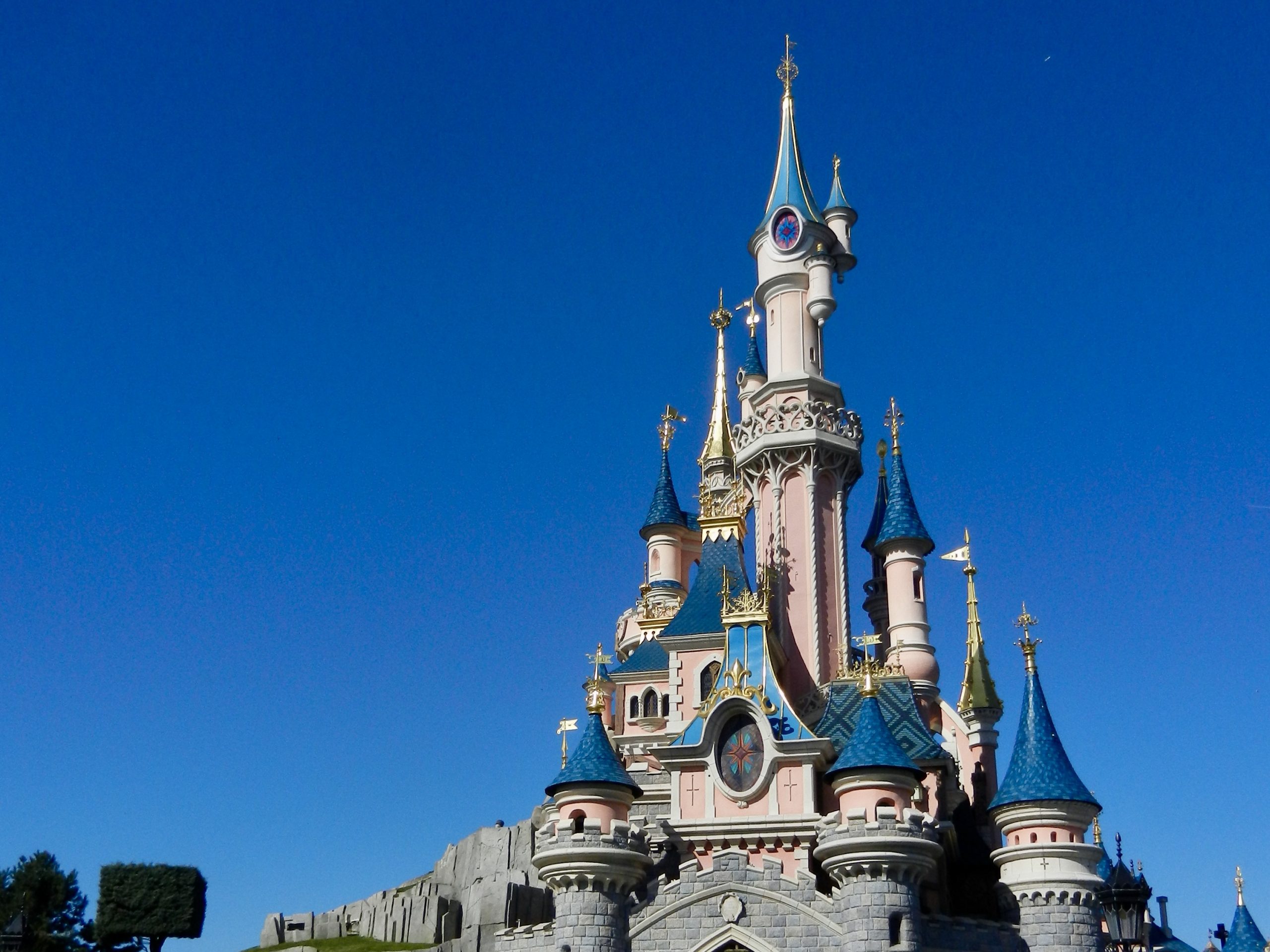 Ambientazioni Film Disney E Pixar Il Giro Del Mondo La Valigia Di Gio