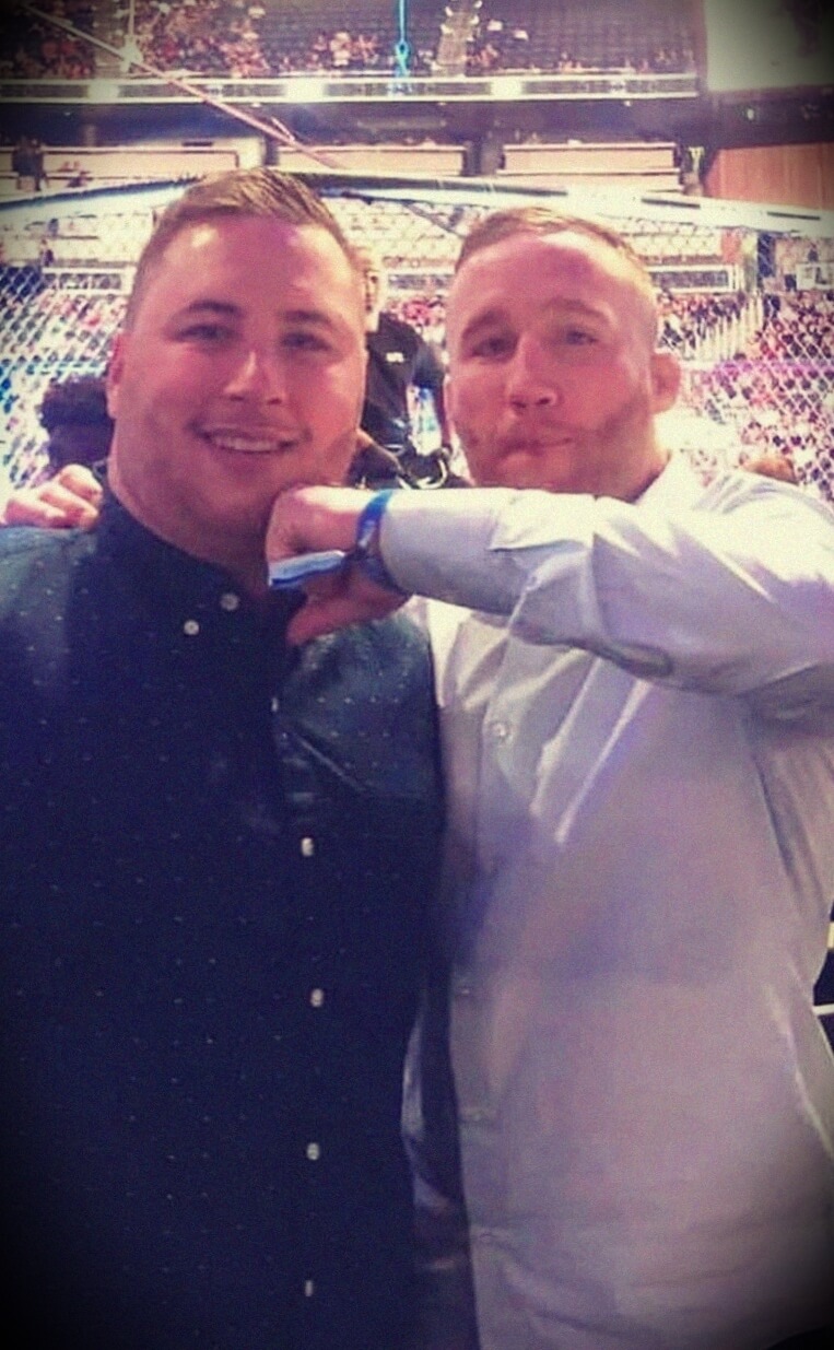 Rare Pics Of Justin Gaethje’s Twin Brother, Parents & Sisters Law Of