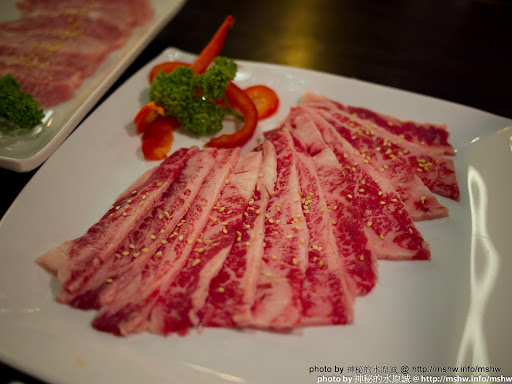 進化後的食材與殘廢餐體驗XD ~ 台中北屯"食藏燒肉居酒屋 Yakiniku Treasury" 北區 區域 台中市 宵夜 日式 燒烤/燒肉 飲食/食記/吃吃喝喝