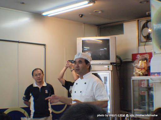我的剎有其食試吃會初體驗 Part1 ~ 台中北區"香椿園 - 老王的店 - 刀削紅燒清燉牛肉麵" 中式 北區 區域 午餐 台中市 晚餐 牛肉麵 飲食/食記/吃吃喝喝 麵食類