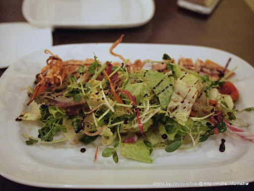【食記】台北Dancing Pig 豬跳舞小餐館@大安捷運MRT國父紀念館 : 怎麼跟我想得不太一樣...我被豬嚇到了= =|| 區域 午餐 台北市 大安區 捷運美食MRT&BRT 晚餐 烤雞 燉飯 義式 飲食/食記/吃吃喝喝 麵食類