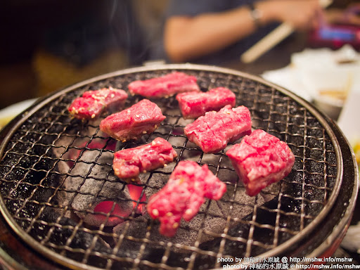 進化後的食材與殘廢餐體驗XD ~ 台中北屯"食藏燒肉居酒屋 Yakiniku Treasury" 北區 區域 台中市 宵夜 日式 燒烤/燒肉 飲食/食記/吃吃喝喝