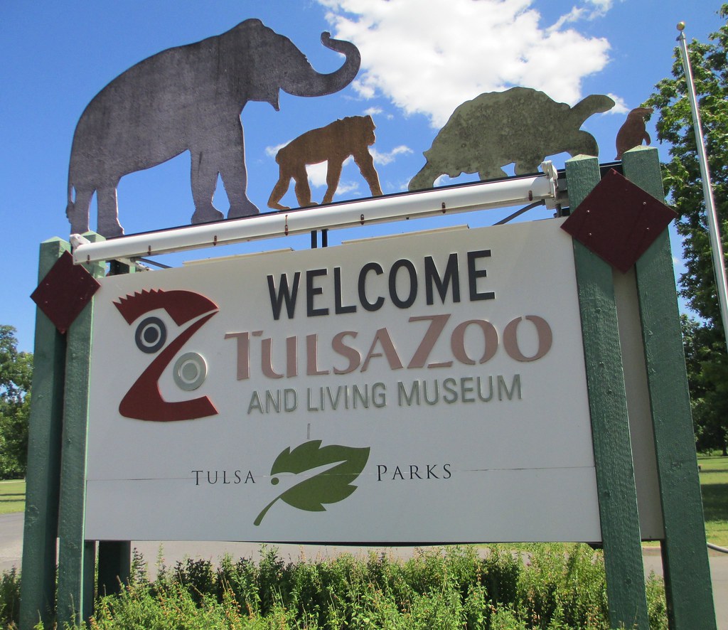 Tulsa Zoo and Living Museum Sign (Tulsa, Oklahoma) Flickr