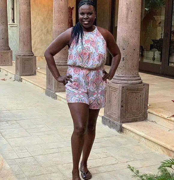 Is Leslie Jones Married? Her Dating Status, Net Worth, Family Info