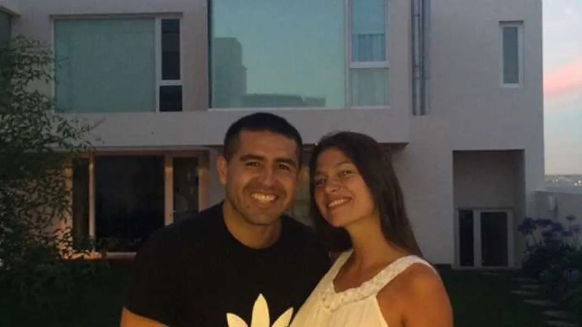 Stefanía Domínguez La novia de Juan Román Riquelme estuvo en Olivos