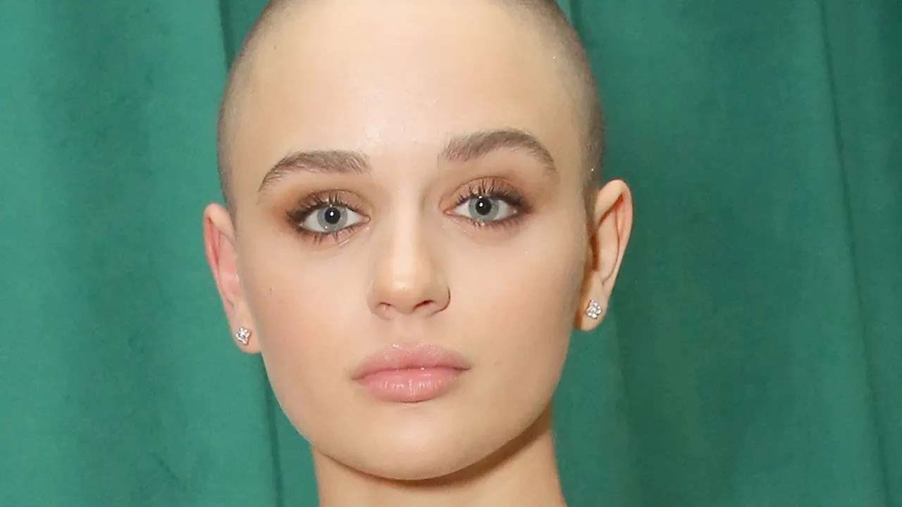 Joey King Says an Airplane Passenger Thought She Had Cancer Because of