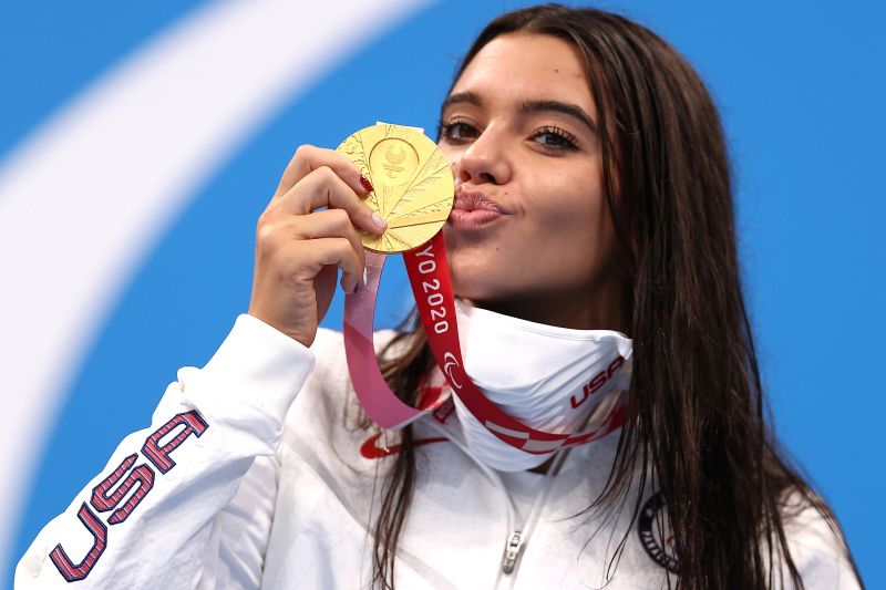 Meet Anastasia Pagonis, the 17yearold swimmer who won gold at the Paralympics CNN