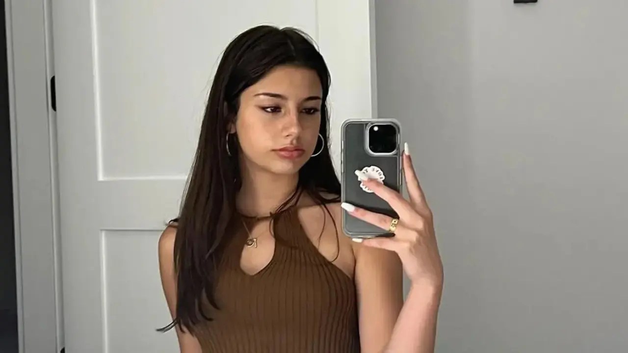 What Happened to Mikayla Campinos? People Claim She's Dead