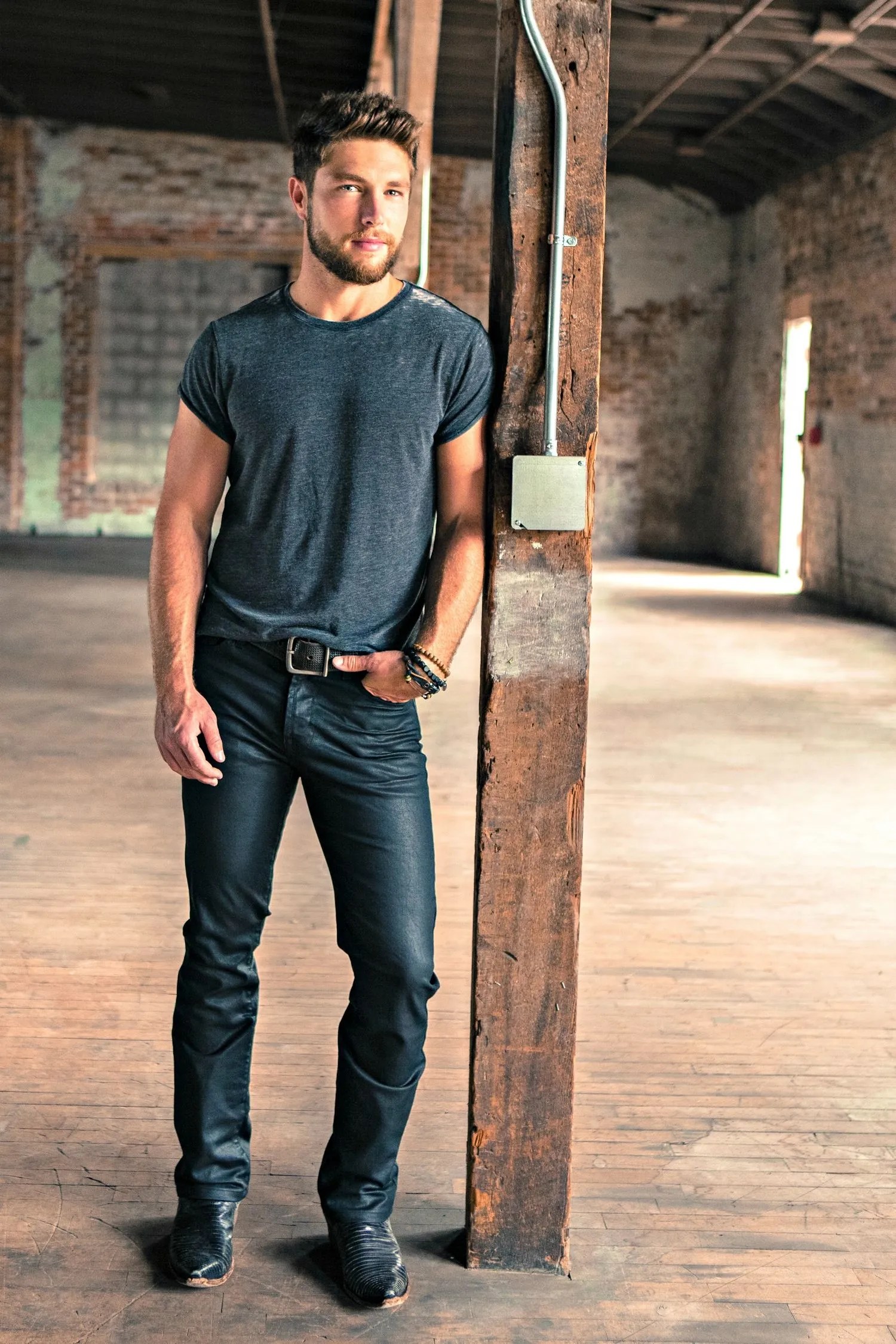 Chris Lane on His Dream Collaboration With Taylor Swift Glamour