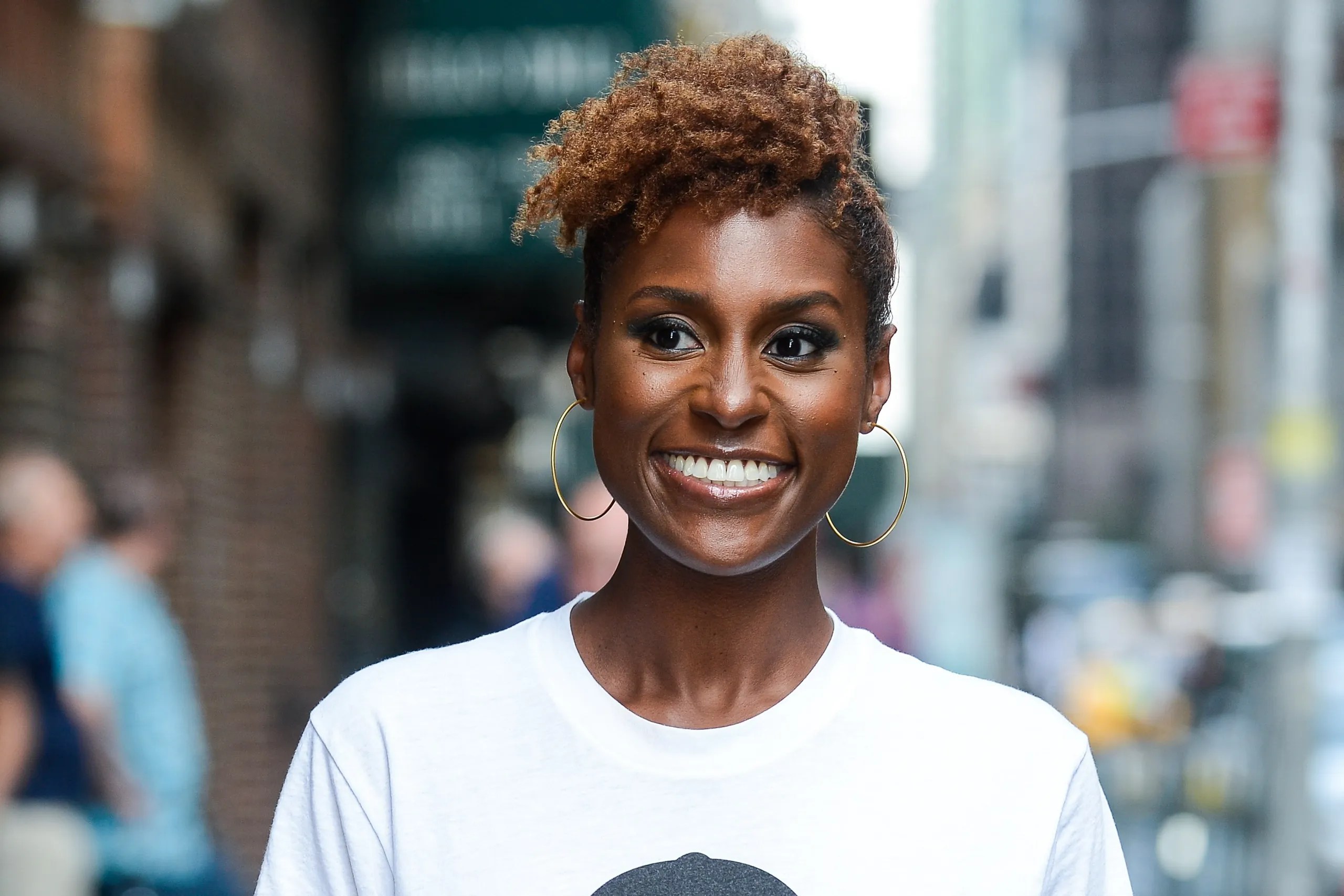 CoverGirl Just Named Issa Rae As Its New Ambassador Glamour