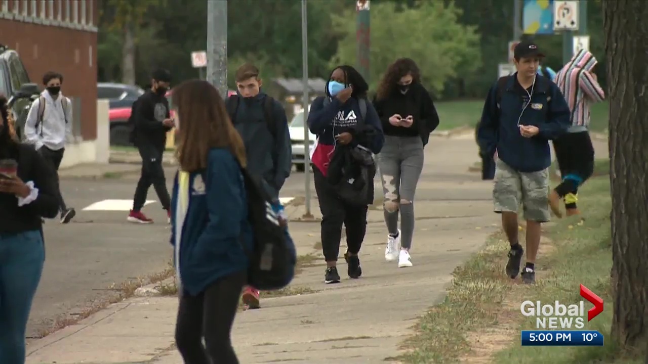 Edmonton Schools Temporarily Move Grades 7 To 12 Online Amid 3rd Wave Of Covid 19 Edmonton Globalnews Ca