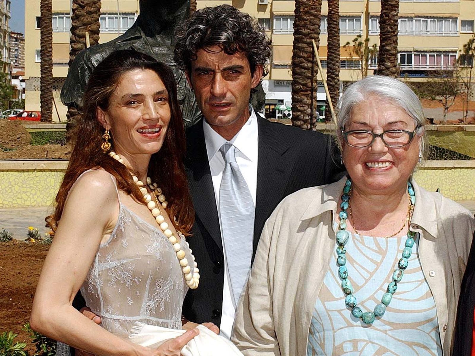 María Blakstad, la hija menor de Ángela Molina, debuta ante las cámaras 19 años, apasionada del