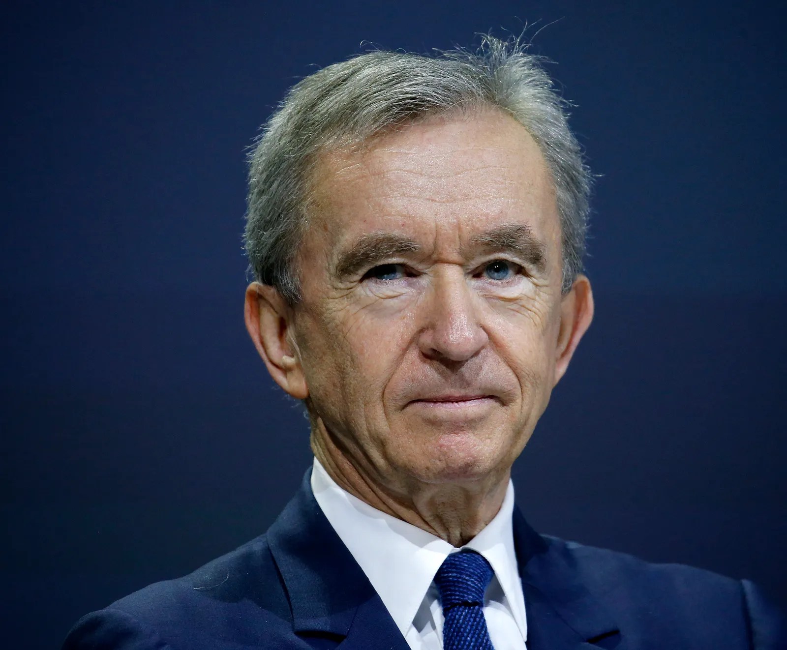 Bernard Arnault se convierte en el tercer cienmilmillonario de la