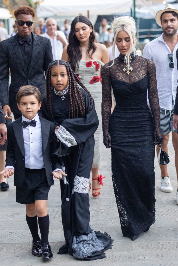 The full guest list of Kourtney Kardashian and Travis Barker's wedding