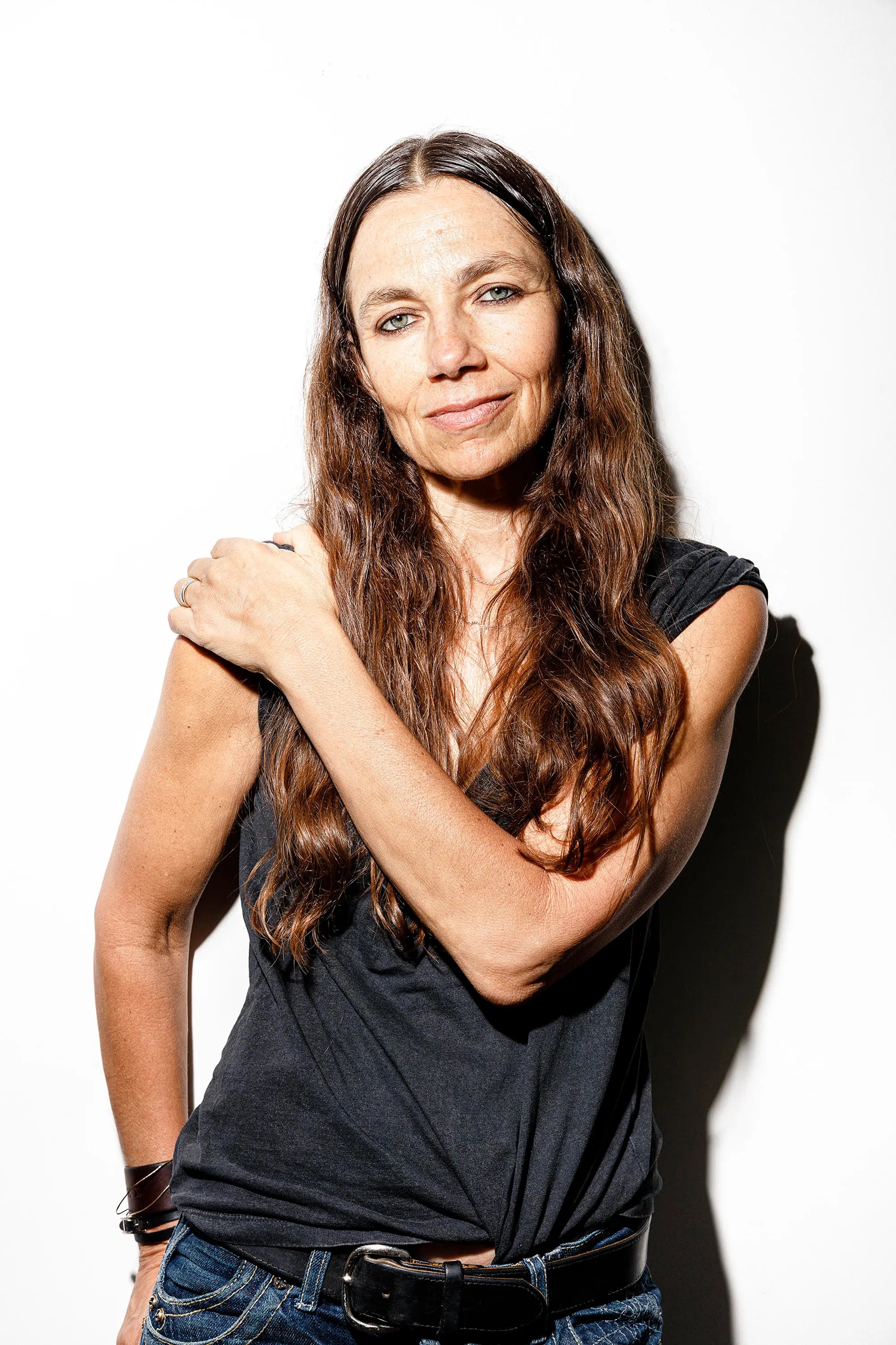 Justine Bateman Doesn’t Want You to Call Her New Book Brave Vanity Fair