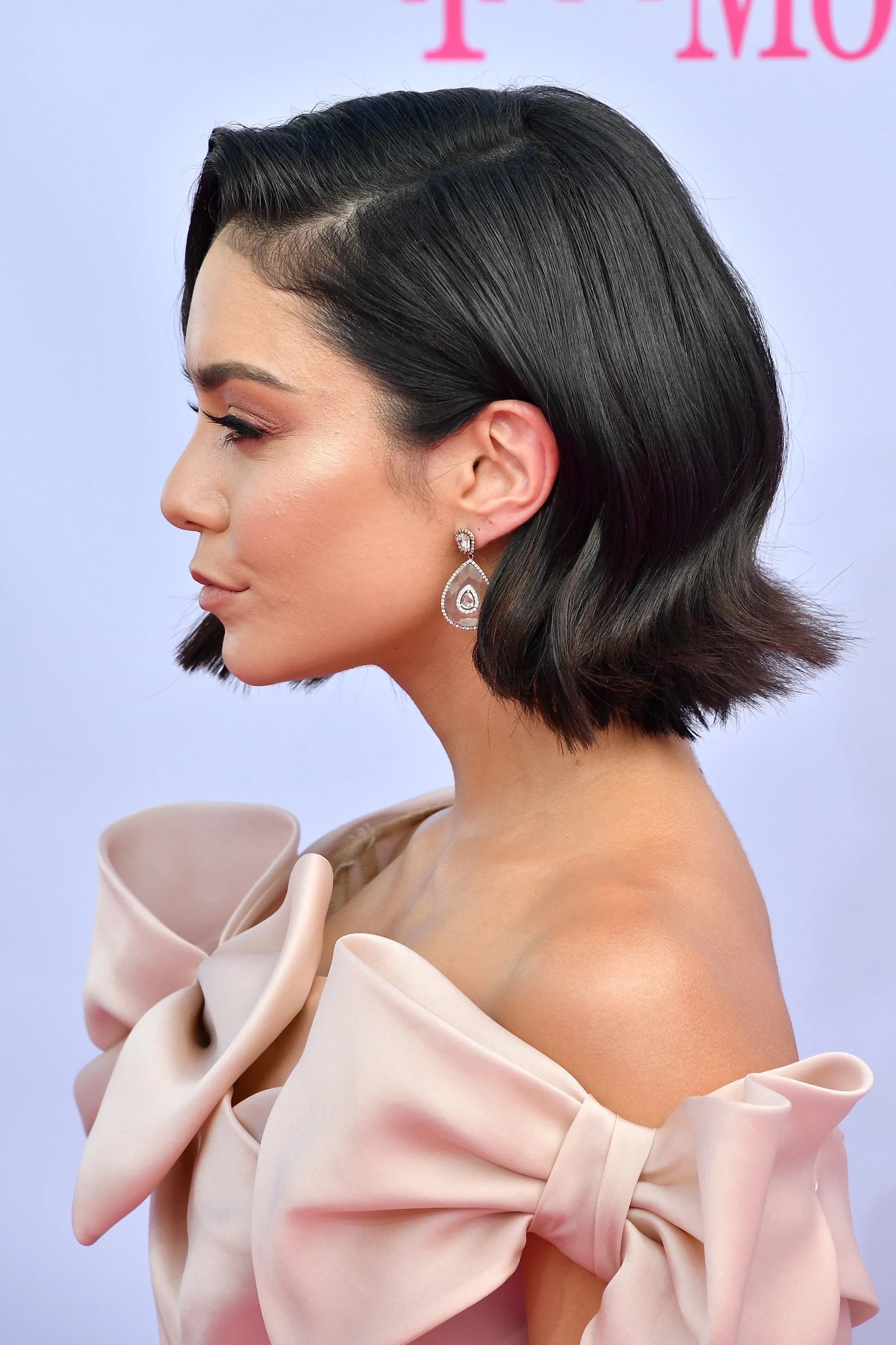 Vanessa Hudgens Hair and Makeup at the 2017 Billboard Awards POPSUGAR